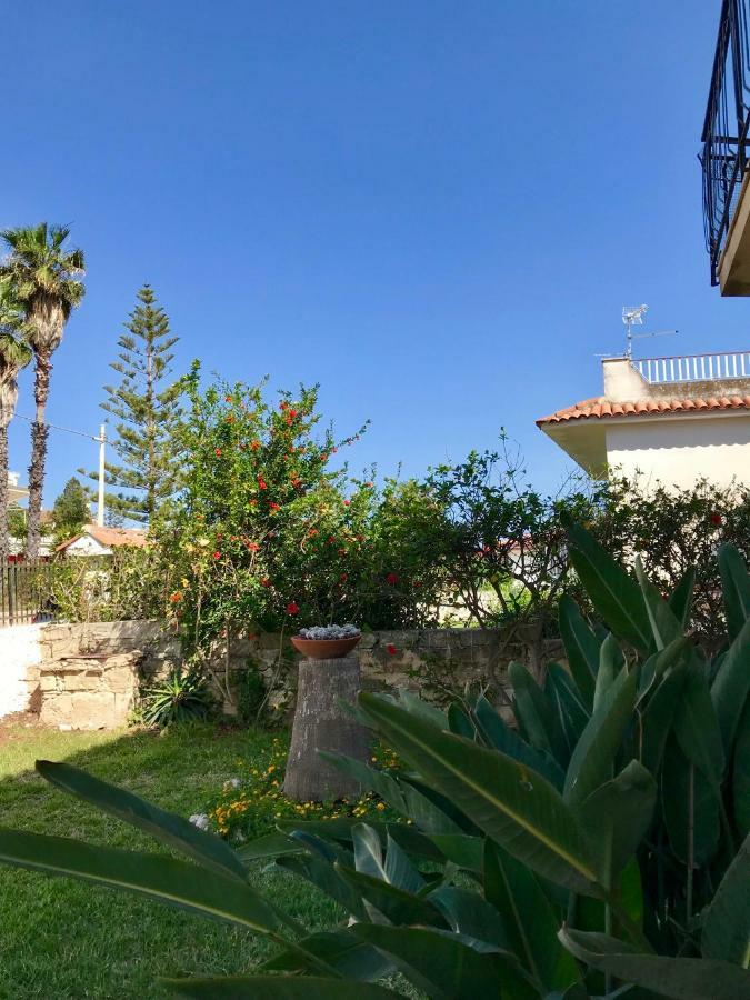 Villa Tetide - Fontane Bianche Ngoại thất bức ảnh
